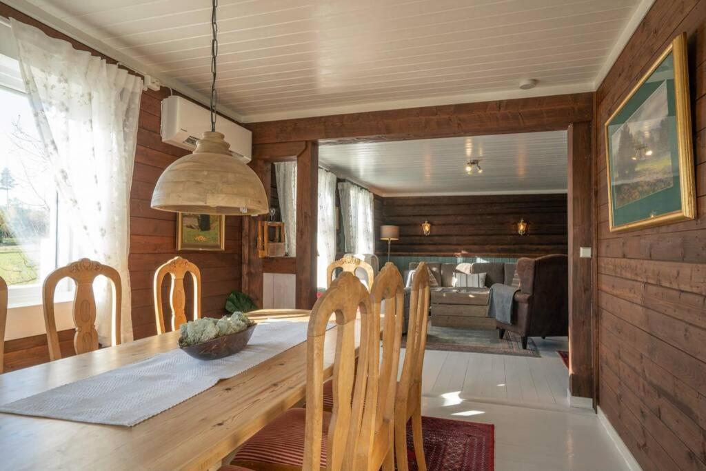 Eika Cottage: Cozy, Rural, Spacious And Well-Equiped Amot  ภายนอก รูปภาพ